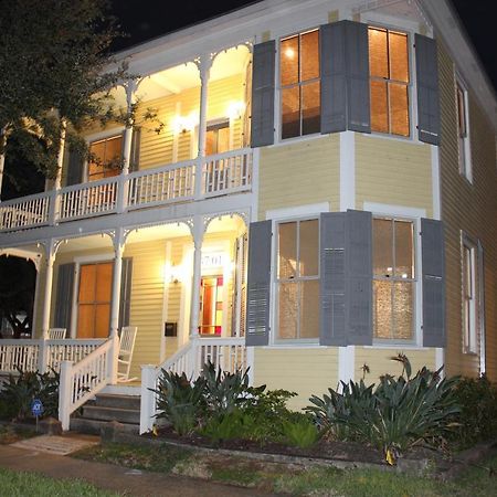 Historic 1899 Home For Summer Galveston Bagian luar foto